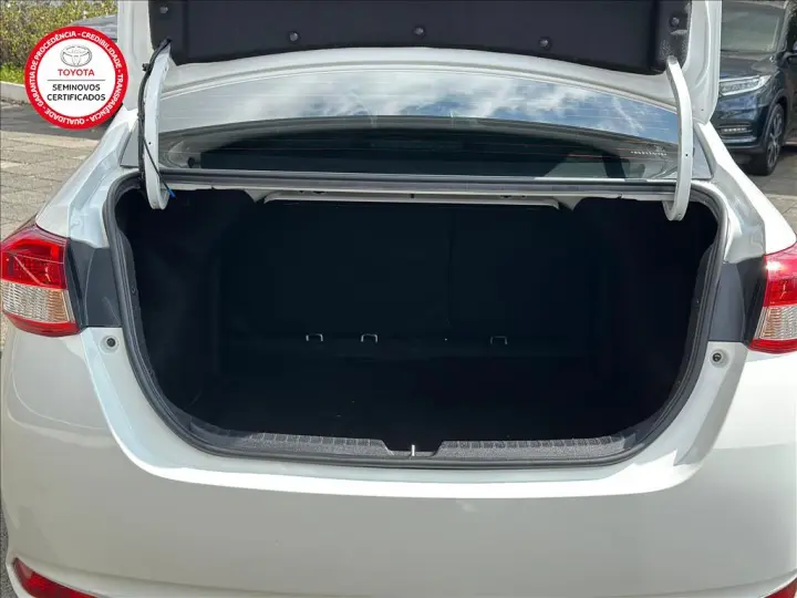 YARIS 1.5 16V FLEX SEDAN XL MULTIDRIVE