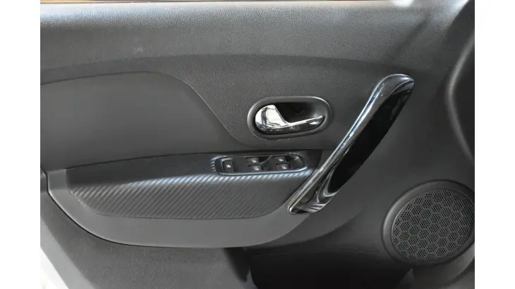 SANDERO - 1.0 12V SCE GT LINE MANUAL