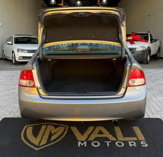 Civic Sed. LXL/LXL SE 1.8 Flex 16V Mec.