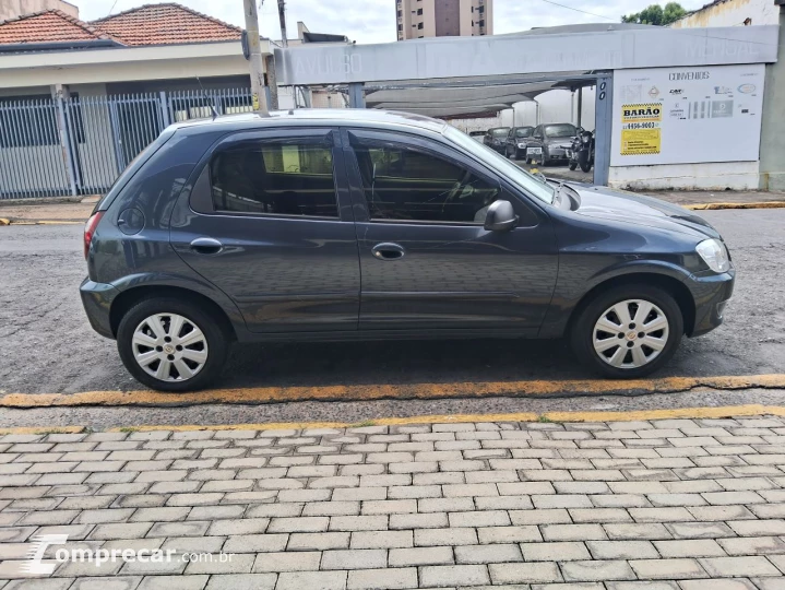 Celta 1.0 4P VHC FLEX SUPER