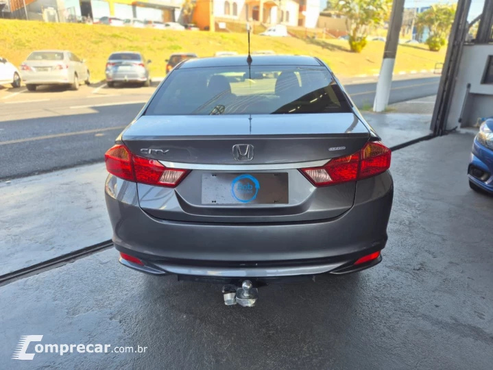 CITY Sedan DX 1.5 Flex 16V Aut.