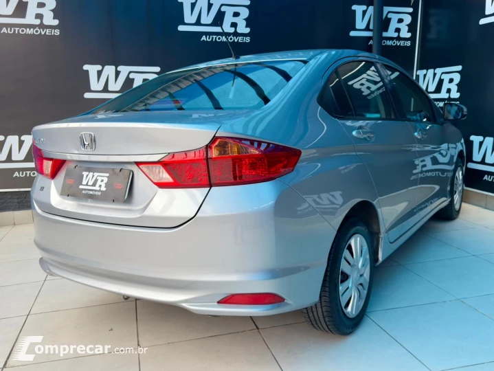 CITY 1.5 DX Sedan 16V