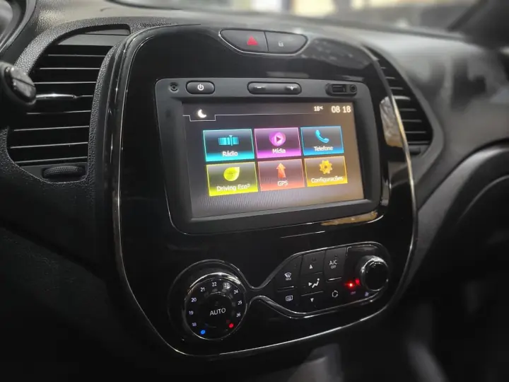 CAPTUR Intense 2.0 16V Flex 5p Aut.