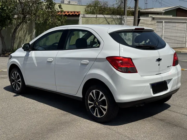 ONIX 1.4 MPFI LTZ 8V