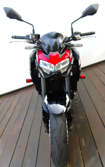 KAWASAKI Z900 ABS