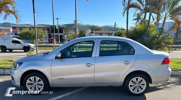 VOYAGE 1.0 12V MPI Totalflex