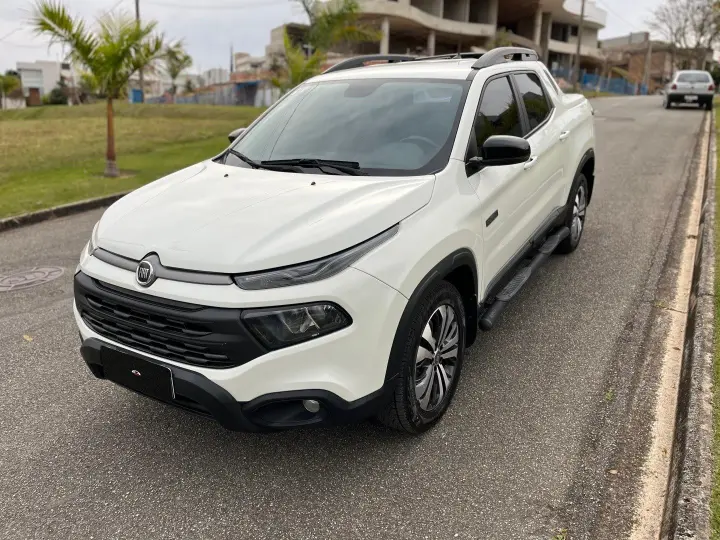 TORO 2.0 16V TURBO DIESEL ULTRA 4WD AT9