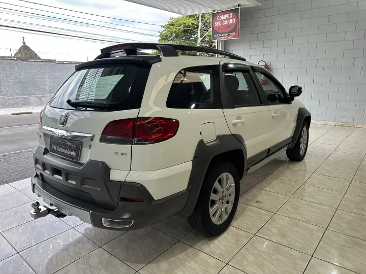 PALIO 1.8 MPI Adventure Locker Weekend 8V