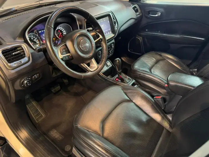 COMPASS LONGITUDE 2.0 4x2 Flex 16V Aut.