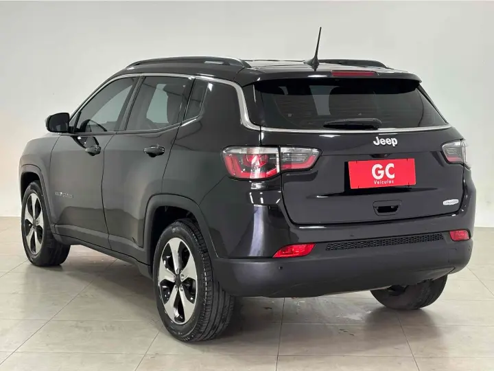 COMPASS 2.0 16V FLEX LONGITUDE AUTOMÁTICO