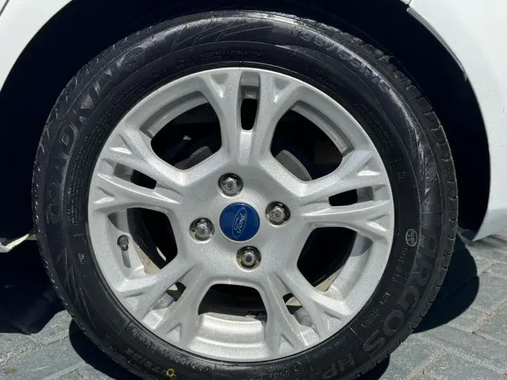 FIESTA 1.6 SE Hatch 16V