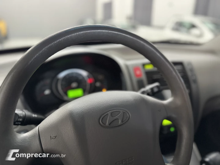 TUCSON 2.0 MPFI GLS 16V 143cv 2WD