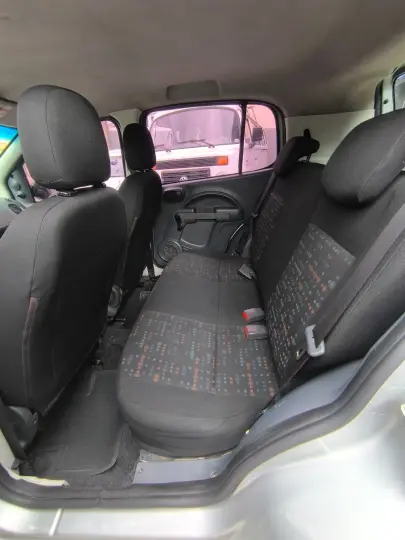 UNO VIVACE Celeb. 1.0 EVO F.Flex 8V 5p