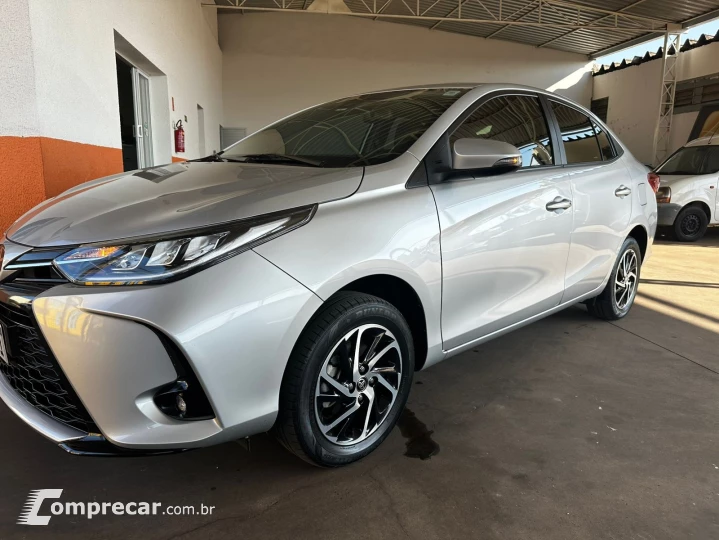 YARIS 1.5 16V Sedan XLS