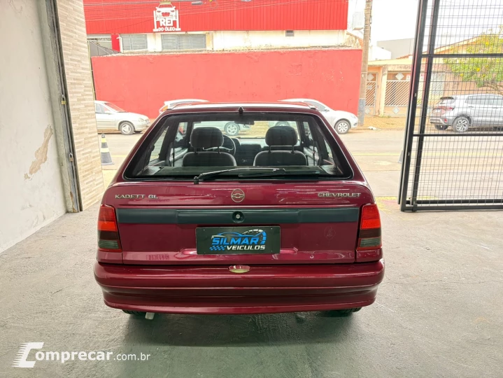 KADETT 1.8 EFI GL 8V