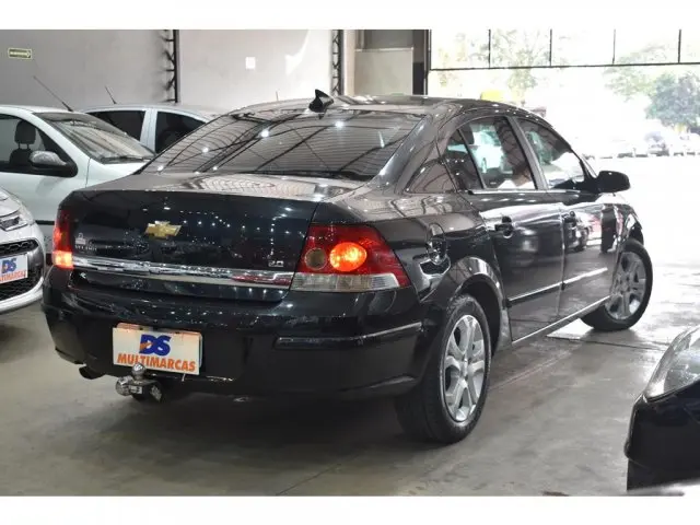 VECTRA SEDAN - 2.0 MPFI ELEGANCE 8V 4P MANUAL