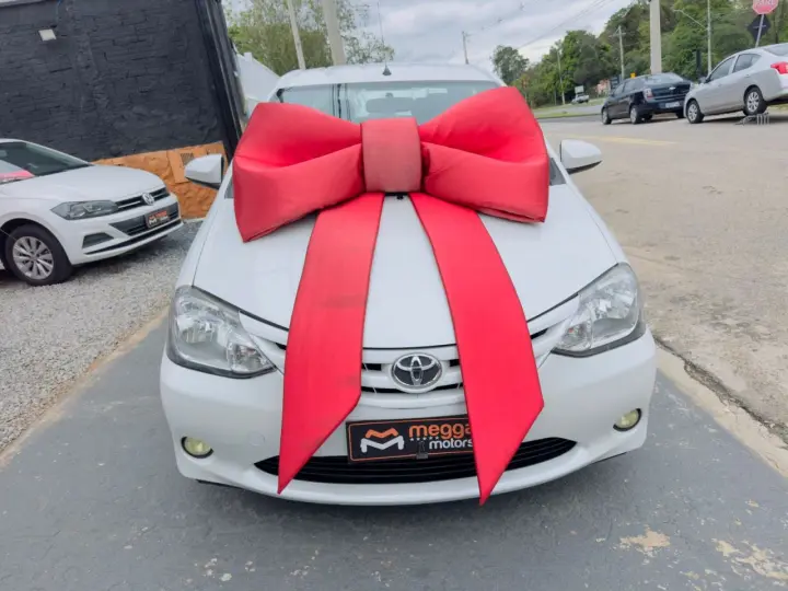 ETIOS 1.5 XS Sedan 16V