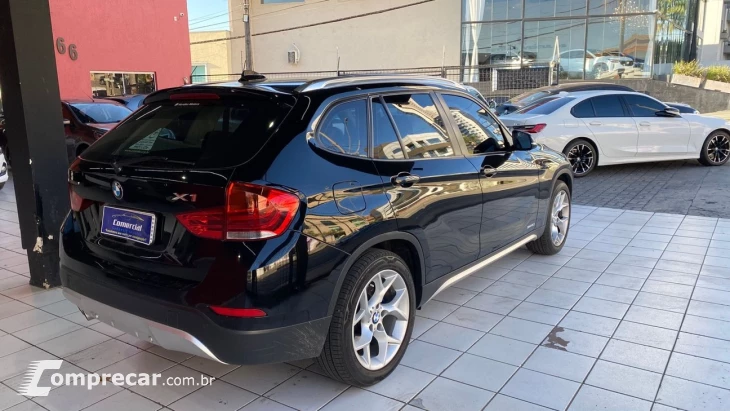 BMW X1 2.0 16V TURBO ACTIVE SDRIVE20I 4P