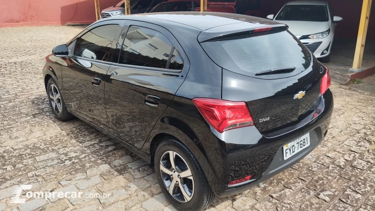 ONIX 1.4 MPFI LTZ 8V