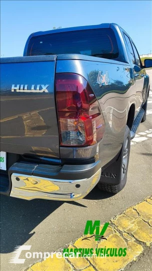 HILUX 2.8 D-4d Turbo CD SR 4X4