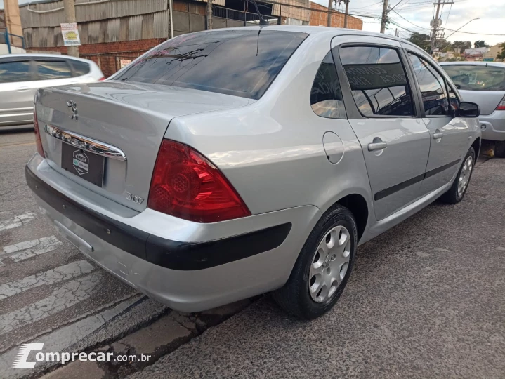 307 1.6 Presence Sedan 16V