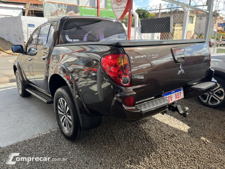 L 200 Triton 3.2 16V HPE 4X4 CABINE DUPLA TURBO DIESEL INTER