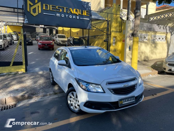 ONIX HATCH LT 1.4 8V FlexPower 5p Mec.