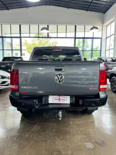 AMAROK Trendline CD 2.0 TDI 4X4 Dies Aut