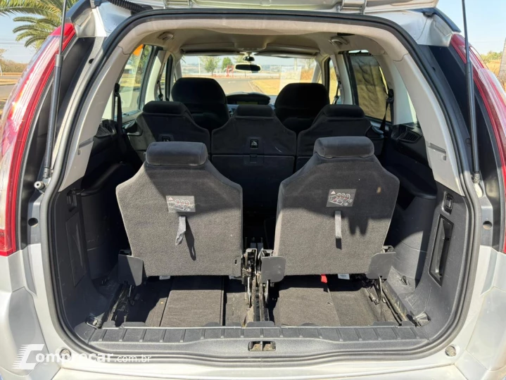 GRAND C4 2.0 I Picasso Exclusive 16V