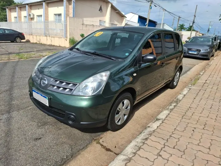 Livina 1.8 S 16V Flex 4P Automático