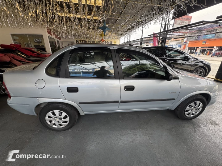 CLASSIC 1.0 MPFI Life 8V