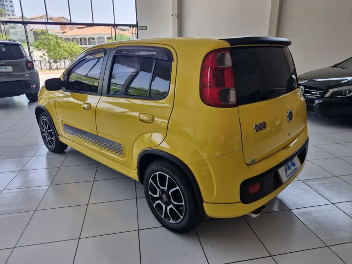 Uno 1.4 4P FLEX SPORTING