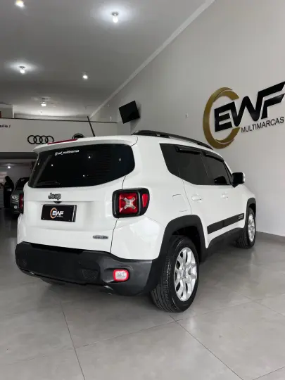 Renegade Longitude 1.8 4x2 Flex 16V Aut.