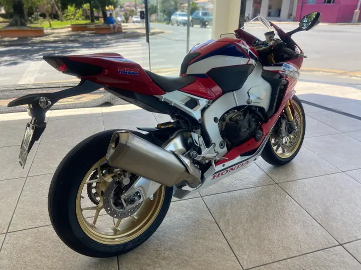CBR 1000 RR FIREBLADE SP