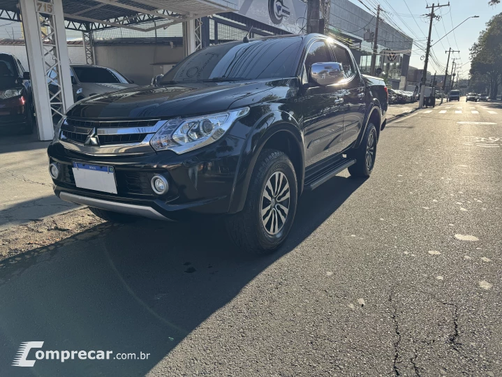 L200 TRITON 2.4 16V Turbo Sport HPE TOP CD 4X4