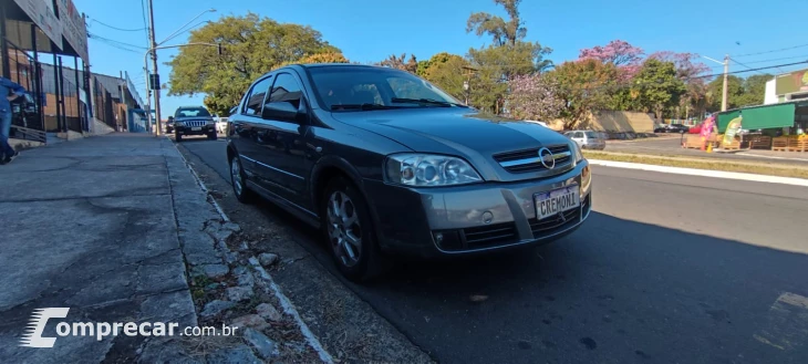 ASTRA 2.0 MPFI Advantage 8V