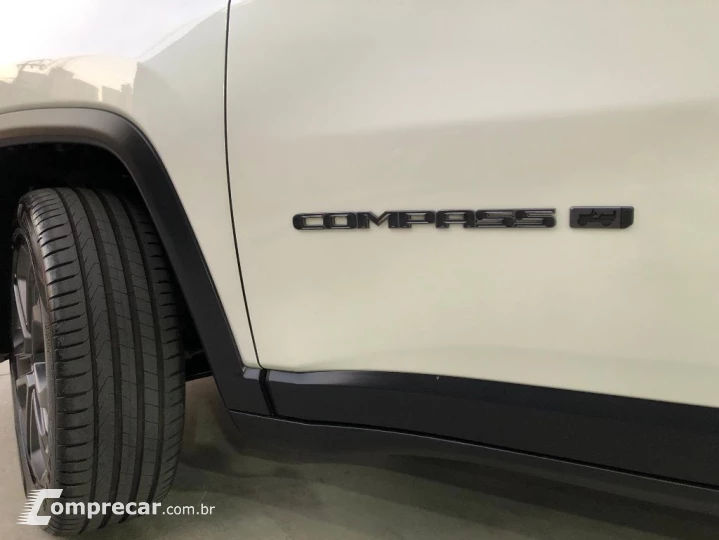 COMPASS LONG. T270 1.3 TB 4x2 Flex Aut.