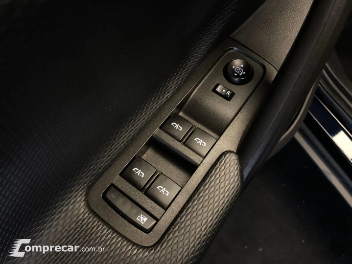 Tracker 1.0 Turbo Flex Ltz Automático