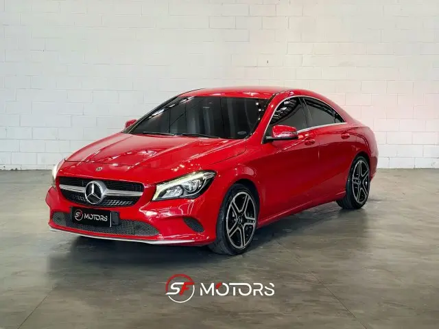 CLA 180 - 1.6 CGI 7G-DCT