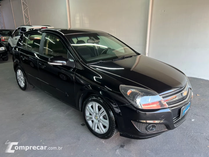 VECTRA 2.0 MPFI GT Hatch 8V
