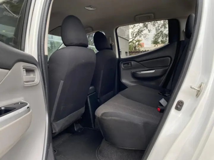 L200 TRITON 2.4 16V Turbo GLS CD 4X4