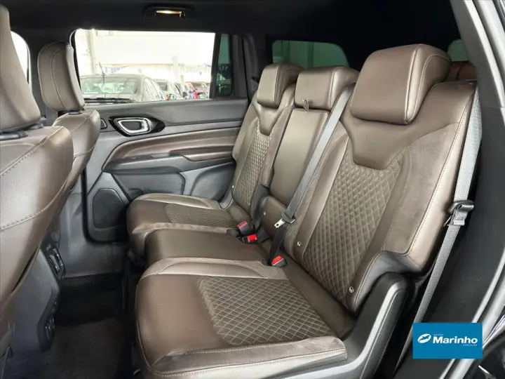 COMMANDER 1.3 T270 TURBO FLEX OVERLAND AT6