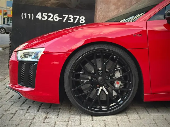 R8 5.2 FSI Coupe Plus Quattro V10 40V S Tronic