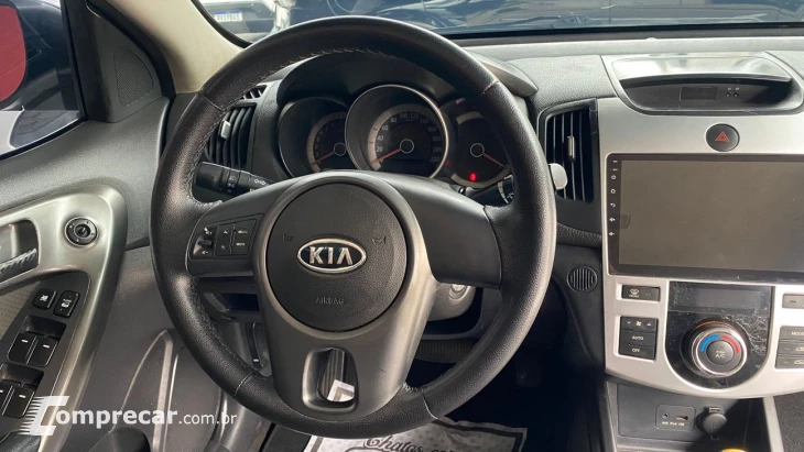 KIA CERATO 1.6 EX2 SEDAN 16V