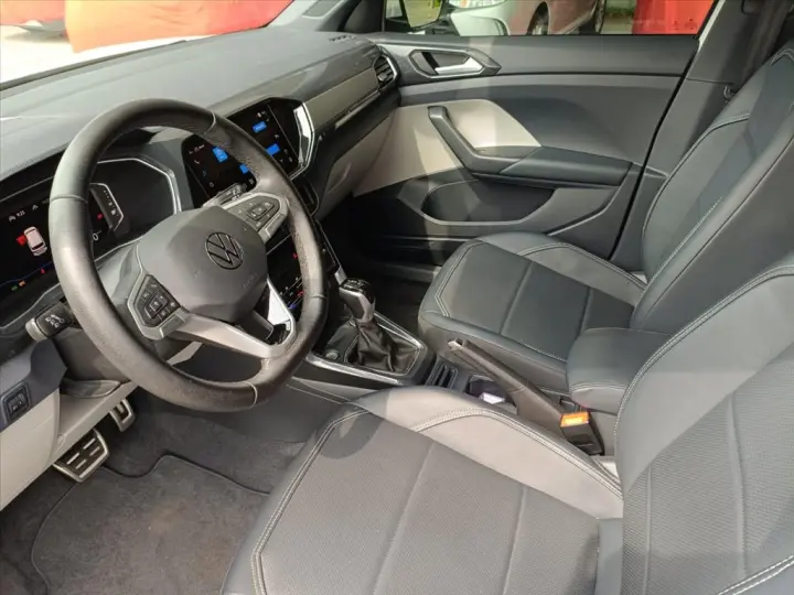 T-CROSS 1.4 250 TSI TOTAL FLEX HIGHLINE AUTOMÁTICO