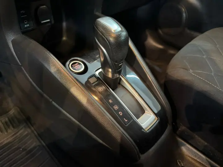 KICKS SV 1.6 16V FlexStar 5p Aut.