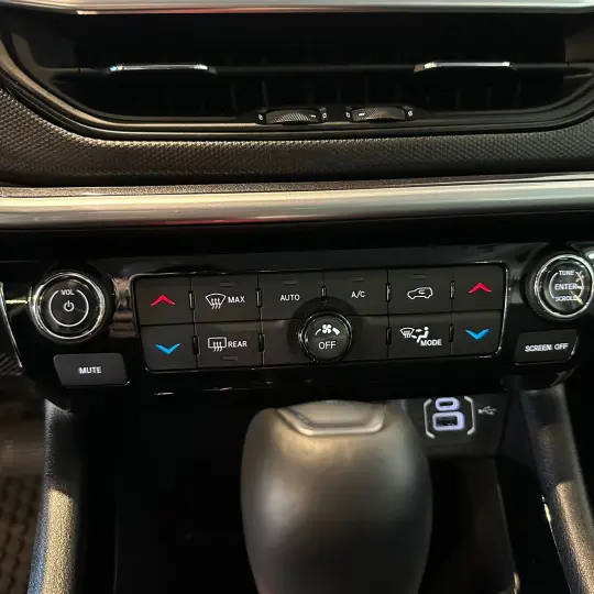 COMPASS SPORT T270 1.3 TB 4x2 Flex Aut.