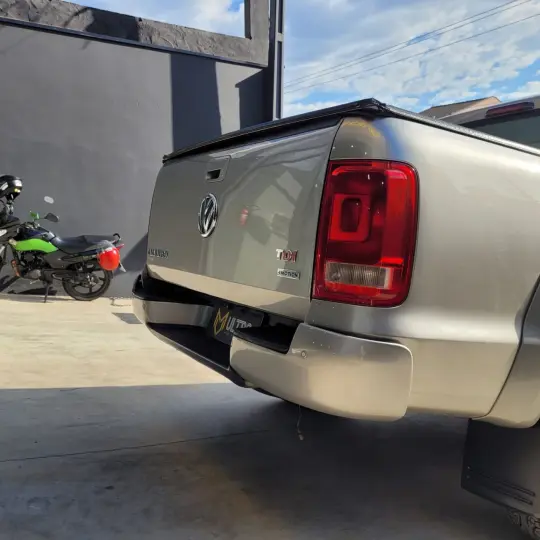 AMAROK Trendline CD 2.0 TDI 4X4 Dies Aut