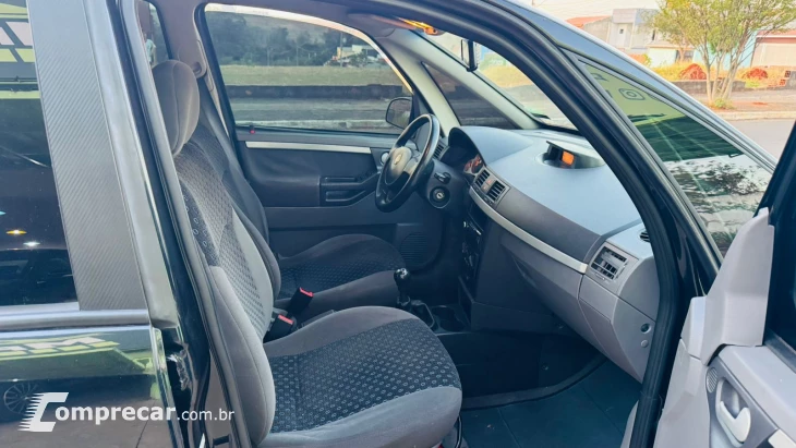 MERIVA 1.8 MPFI Premium 8V