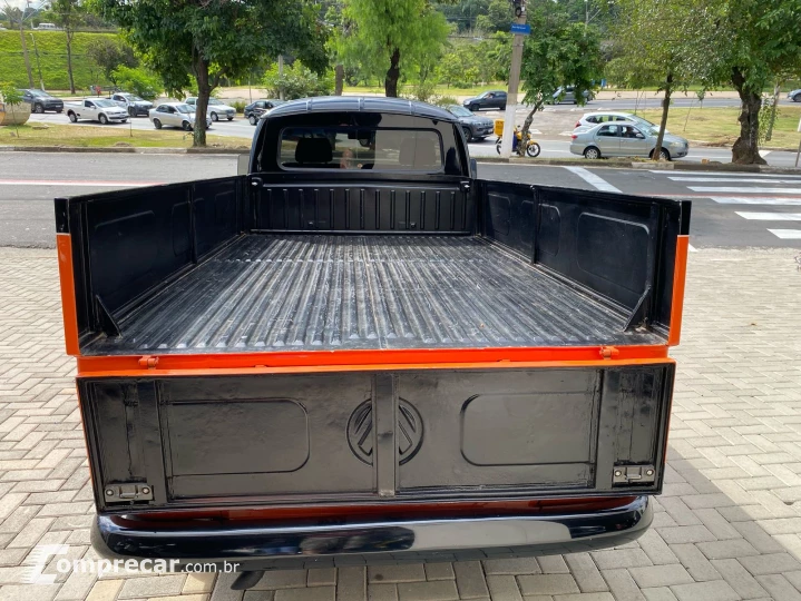 KOMBI 1.6 MI Pick-up CS 8V